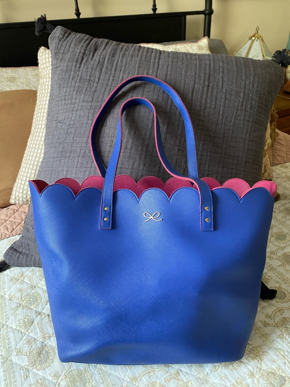 Bath & Body Works Blue Gold Bow Scalloped Edge Large Tote Bag — OS